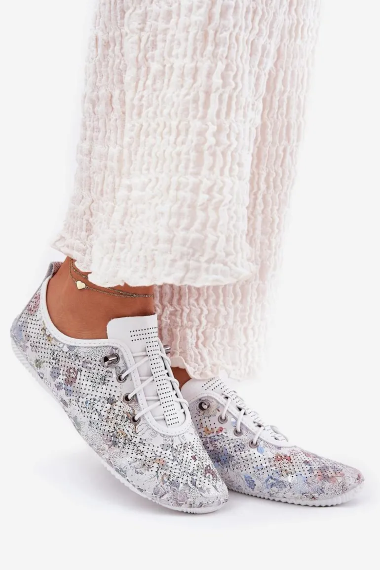 Półbuty Damskie Ze Skóry Naturalnej Wzorzyste Artiker 56C2688 Białe