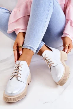 Półbuty Na Masywnej Podeszwie Nicole 2701/005 Biało-Srebrne