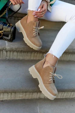 Półbuty Na Masywnej Podeszwie Nicole 2701/060 Beżowe