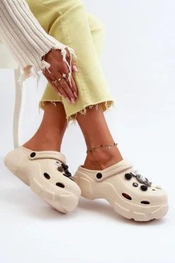 Piankowe Damskie Lekkie Klapki Na Masywnej Podeszwie Beżowe Matirra