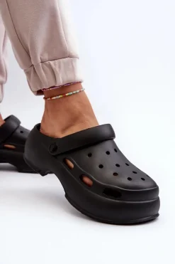 Piankowe Klapki Damskie Na Masywnej Podeszwie Czarne Danollia