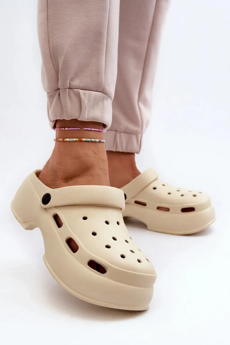 Piankowe Klapki Damskie Na Masywnej Podeszwie Beżowe Danollia