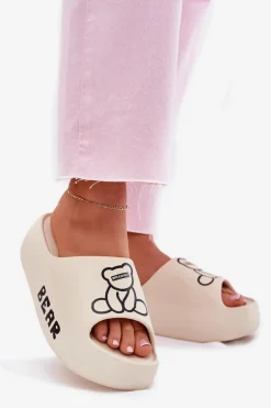 Piankowe Klapki Damskie Na Masywnej Podeszwie Z Misiem Jasnobeżowe Lamira