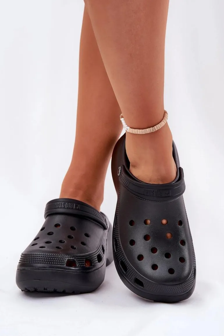 Piankowe Klapki Damskie Na Masywnej Podeszwie Big Star RR274A118 Czarne