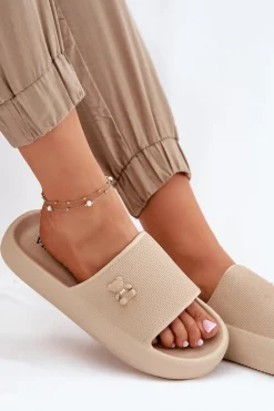 Piankowe Klapki Damskie Na Platformie Z Misiem Vinceza 75210 Beżowe