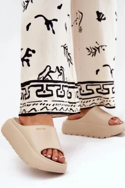 Piankowe Klapki Damskie Na Platformie Big Star RR274A569 Beżowe