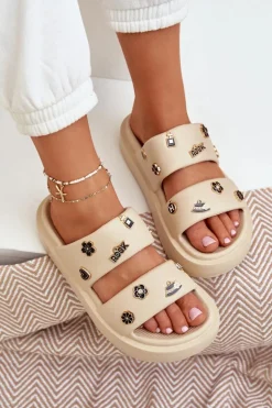 Piankowe Klapki Damskie Z Przypinkami Beżowe Ravanala