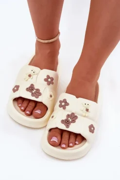 Piankowe Klapki Z Przypinkami Ecru Redienna