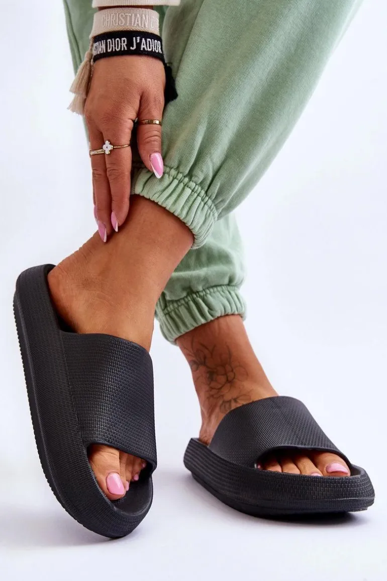 Piankowe Modne Klapki Na Masywnej Platformie Czarne Linnea