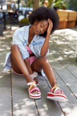 Piankowe Sandały Na Koturnie Big Star HH274A083 Różowe