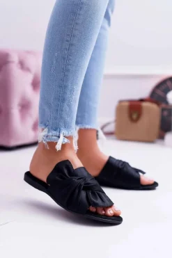 Połyskujące Klapki Z Wiązaniem Czarne Emilia