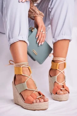 Sandałki Damskie Na Koturnie espadrylu kolorowe Beautiful One
