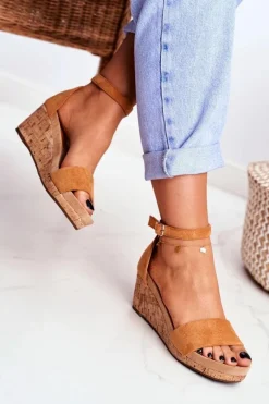 Sandałki Damskie Na Koturnie Camel MarryMe