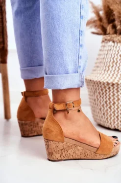 Sandałki Damskie Na Koturnie Camel MarryMe