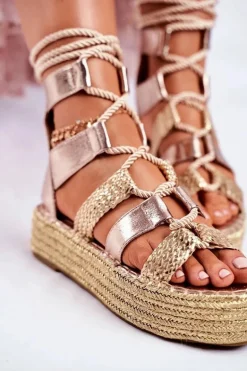 Sandałki Damskie Na Platformie Espadrylu Złote Eromica