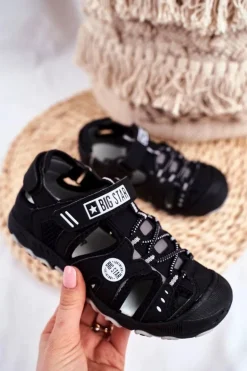 Sandałki Dziecięce Big Star Na Rzepy Czarne FF374210