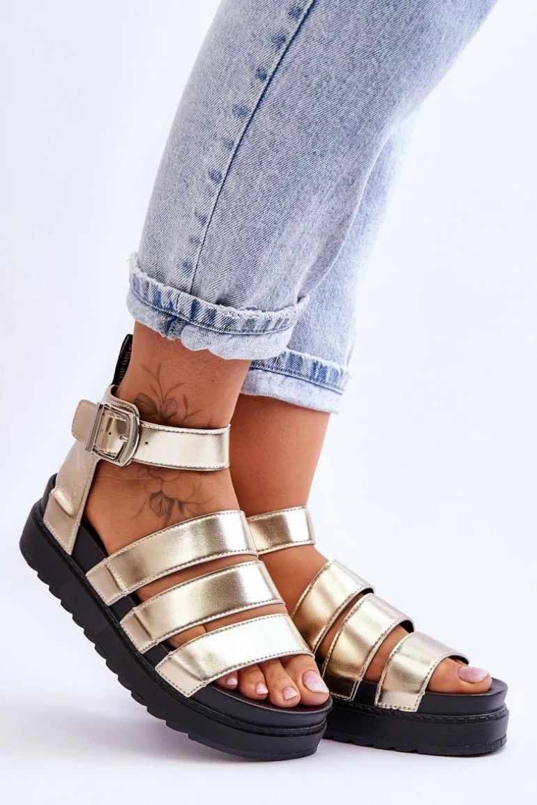 Sandałki Na Masywnej Platformie Złote Lisbona