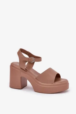 Sandały Damskie Na Masywnym Słupku I Platformie Z Eko Skóry Ciemnobeżowe Korlevia