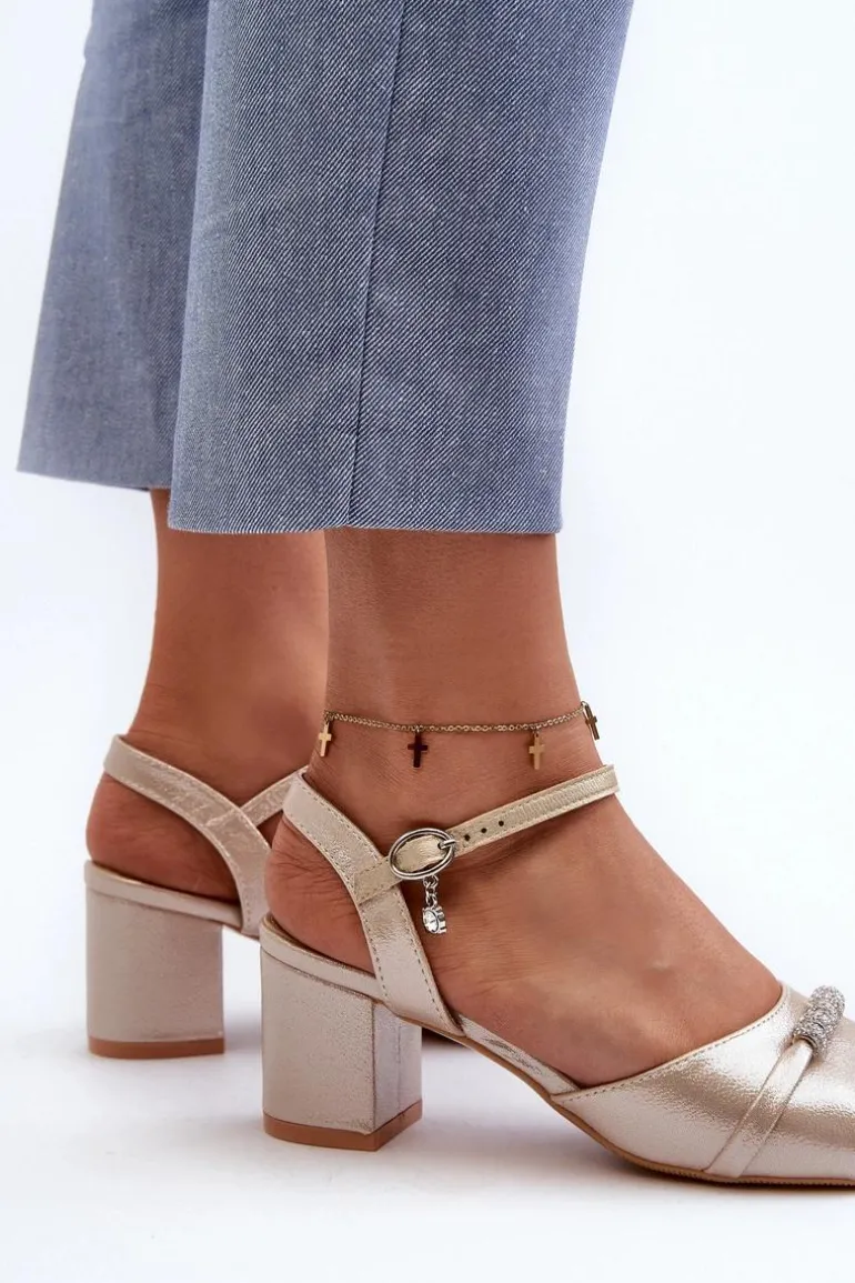 Sandały Damskie Eko Skórzane Na Słupku Z Ozdobami Złote Narhi