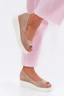 Sandały Damskie Na Koturnie Z Eko Zamszu Beżowe Velira