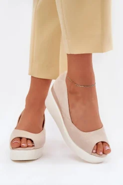 Sandały Damskie Na Koturnie Z Eko Zamszu Jasnobeżowe Velira