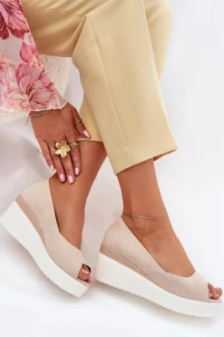 Sandały Damskie Na Koturnie Z Eko Zamszu Jasnobeżowe Velira