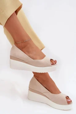 Sandały Damskie Na Koturnie Z Eko Zamszu Jasnobeżowe Velira