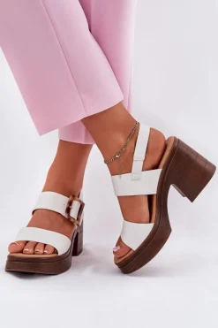 Sandały Damskie Na Masywnym Obcasie I Platformie Vinceza 17387 Białe