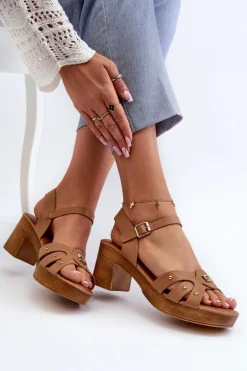 Sandały Damskie Na Obcasie Z Eko Skóry Brązowe Assames