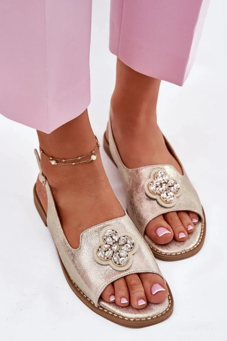 Sandały Damskie Na Płaskim Obcasie Z Ozdobnym Detalem S.Barski KV51-080 Złote