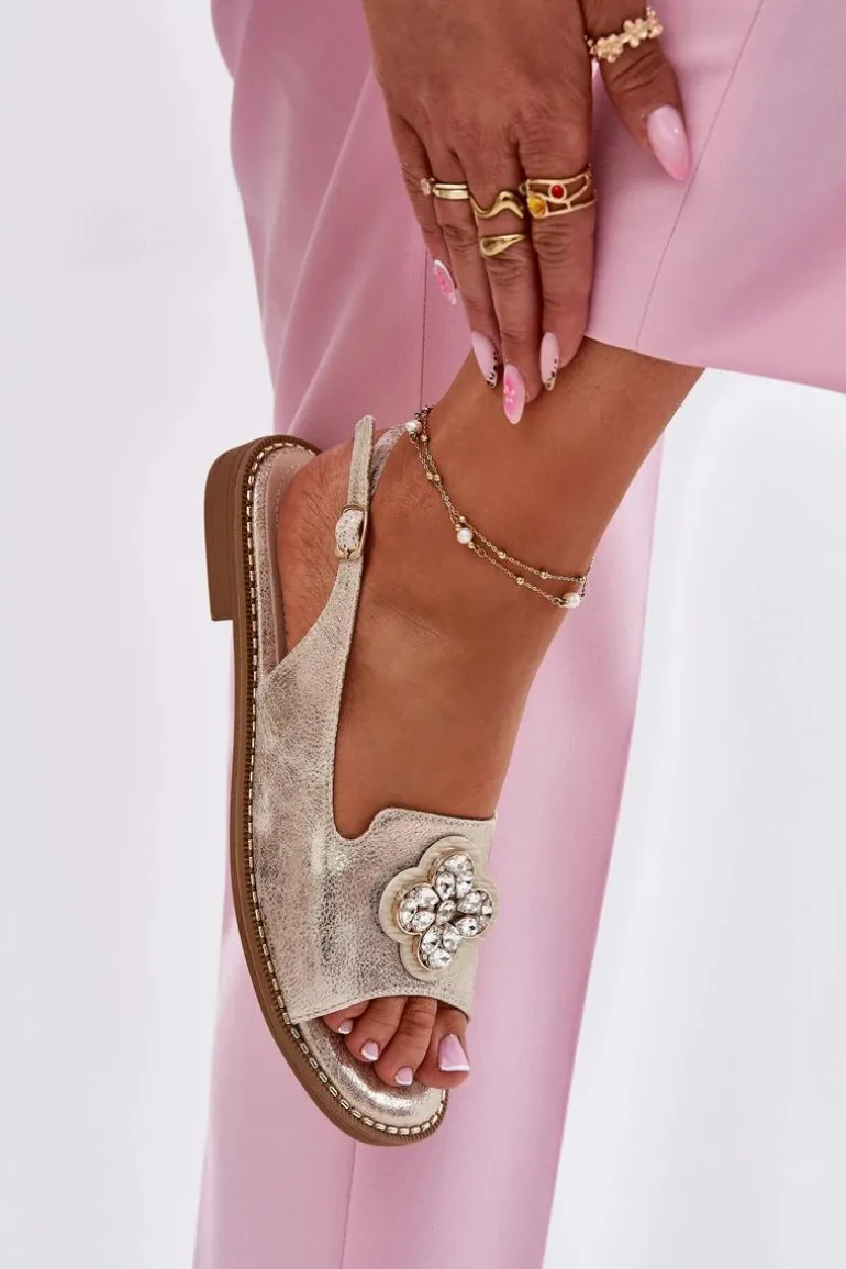 Sandały Damskie Na Płaskim Obcasie Z Ozdobnym Detalem S.Barski KV51-080 Złote