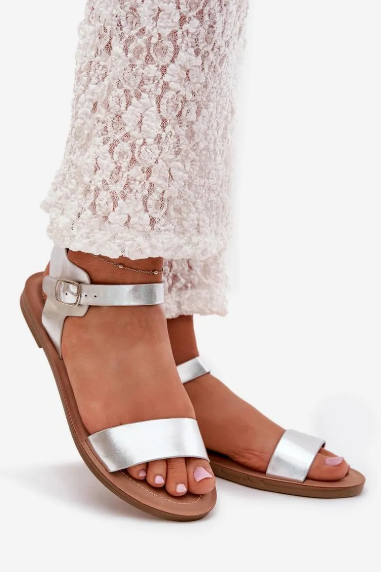 Sandały Damskie Na Płaskim Obcasie Eko Skórzane Srebrne Kivara