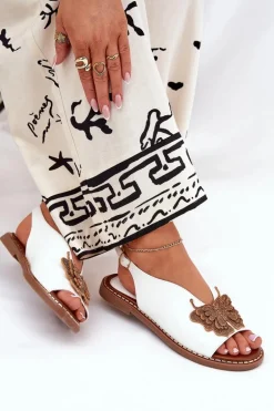 Sandały Damskie Na Płaskim Obcasie Z Ozdobą Białe Setorina