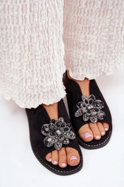 Sandały Damskie Na Płaskim Obcasie Z Ozdobą S.Barski KV27-001 Czarne