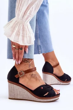 Sandały Damskie Na Plecionym Koturnie Czarne Judith