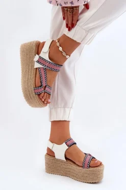 Sandały Damskie Na Plecionej Masywnej Podeszwie Białe Luminea