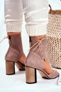 Sandały Damskie Na Słupku Maciejka Beżowe Zamszowe 04122-04