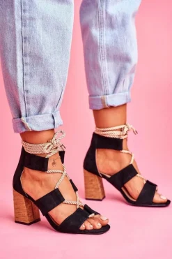 Sandały Damskie Na Słupku Wiązane Zamszowe Czarne Amore