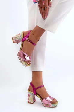 Sandały Damskie Na Słupku W Kwiaty D&A CR980 Różowe