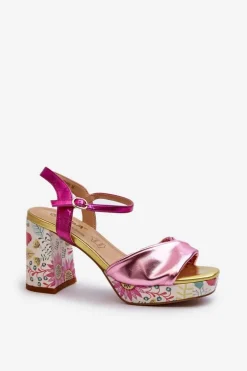 Sandały Damskie Na Słupku W Kwiaty D&A CR980 Różowe