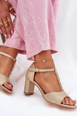 Sandały Damskie Na Słupku Z Ozdobnym Paskiem Eko Skóra Złote Triavera