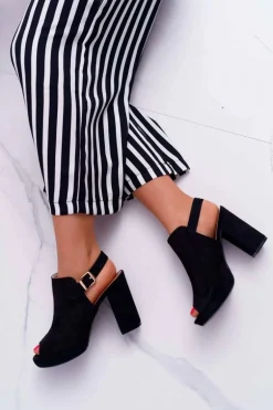 Sandały Damskie Na Słupku Z Cholewką Odkryte Palce Czarne Montree