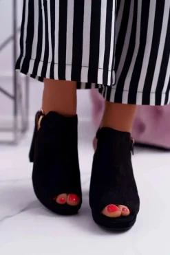 Sandały Damskie Na Słupku Z Cholewką Odkryte Palce Czarne Montree