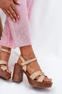 Sandały Damskie Na Słupku Ze Złotą Ozdobą Beżowe Nusorilis