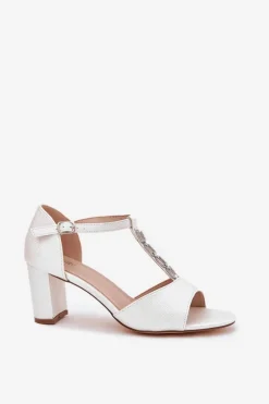 Sandały Damskie Na Słupku Z Ozdobnym Paskiem Eko Skóra Białe Triavera