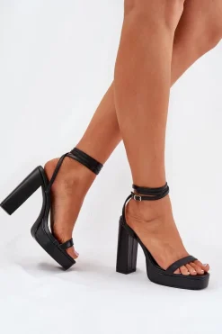 Sandały Damskie Na Słupku Z Paseczkiem Czarne Fevenne