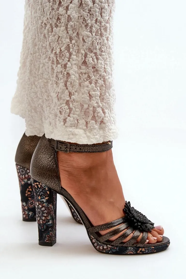 Sandały Damskie Na Słupku Z Ozdobą Maciejka 06620-20 Grafitowe