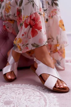 Sandały Damskie Płaskie Skórzane Laura Messi Różowe 1960