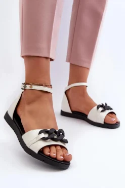 Sandały Damskie Płaskie Z Łańcuchem Vinceza 17320 Białe