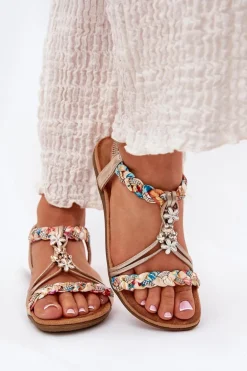 Sandały Damskie Płaskie Z Plecionymi Paskami I Przypinkami Artiker 54C1323 Złote